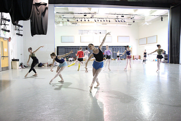 20150312_MCB_Raymonda_Variations_Studio_Arnold_9C7C6330
