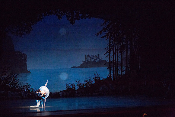 20151025_MCB_Swan_Lake_2Cast_Arsht_IMG_1424