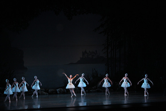 20151025_MCB_Swan_Lake_2Cast_Arsht_IMG_0132