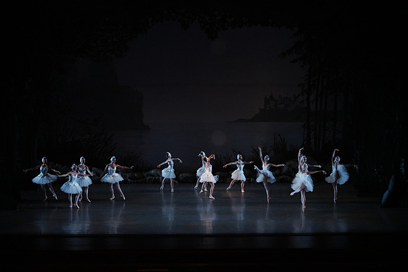 20151022_MCB_Swan_Lake_DR_Arsht__75A8100