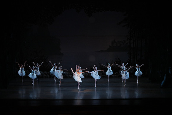 20151022_MCB_Swan_Lake_DR_Arsht__75A8162