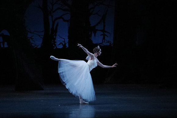 20161023_MCB_Giselle_Act2_3Cast_Jennifer_Laurent_Arsht__73A4974