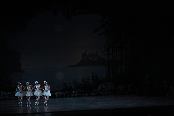 20151025_MCB_Swan_Lake_2Cast_Arsht_IMG_0002
