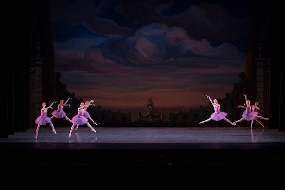 20150326_Raymonda_Variations_MCB_Kravitz_9C7C2080