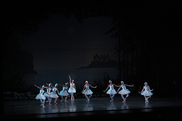 20151025_MCB_Swan_Lake_2Cast_Arsht_IMG_0105