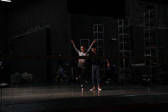 20151025_MCB_Back_Stage_2Cast_Arsht_IMG_7492