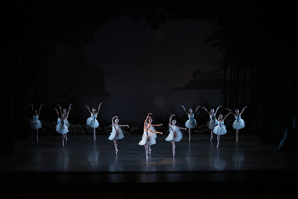 20151022_MCB_Swan_Lake_DR_Arsht__75A8163