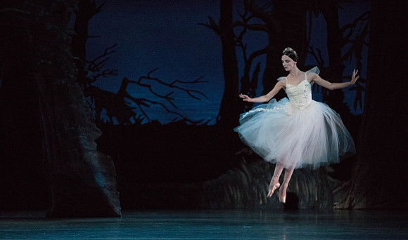 20161021_MCB_Giselle_Cast1_Act2__73A6494