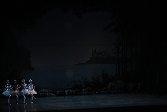 20151025_MCB_Swan_Lake_2Cast_Arsht_IMG_0088