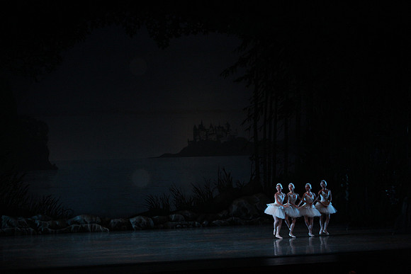 20151025_MCB_Swan_Lake_2Cast_Arsht_IMG_0076