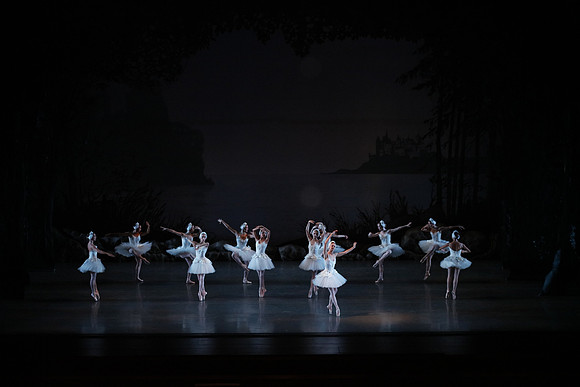 20151022_MCB_Swan_Lake_DR_Arsht__75A8150