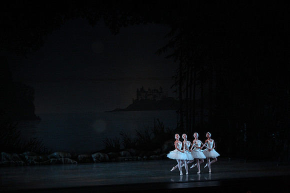 20151025_MCB_Swan_Lake_2Cast_Arsht_IMG_0068