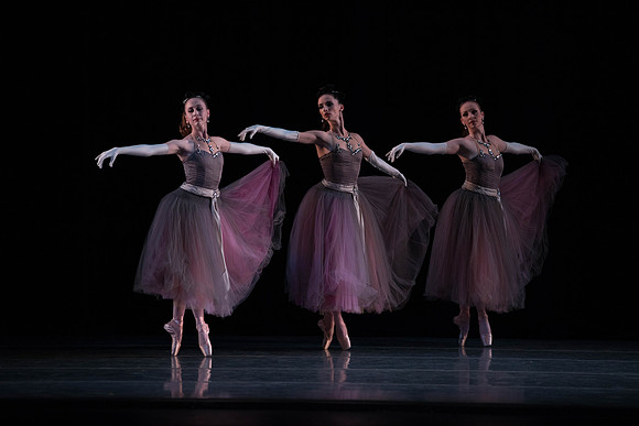 20180405_La Valse_Balanchine_Ravel__73A4170