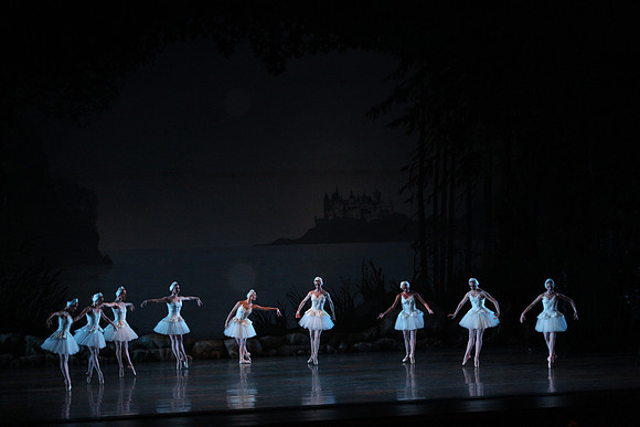 20151025_MCB_Swan_Lake_2Cast_Arsht_IMG_0111