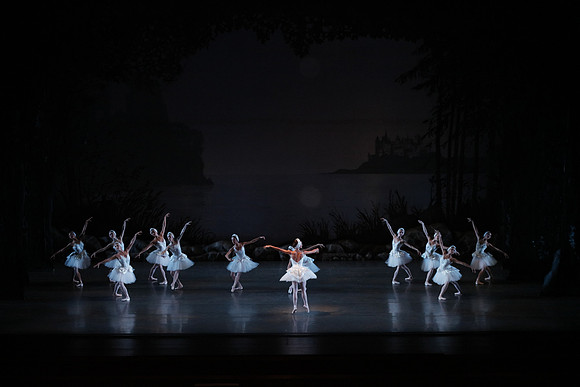 20151022_MCB_Swan_Lake_DR_Arsht__75A8139