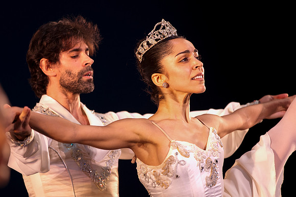 7025_DG_BALLET_IMPERIAL_Balanchine_Tchaikovsky_Miami_City_Ballet_FL_AL1B9248