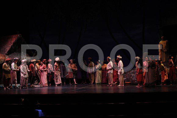 20150226_The_Pearl_Fisher_Act_29C7C0643
