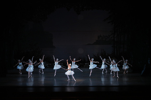 20151022_MCB_Swan_Lake_DR_Arsht__75A8147