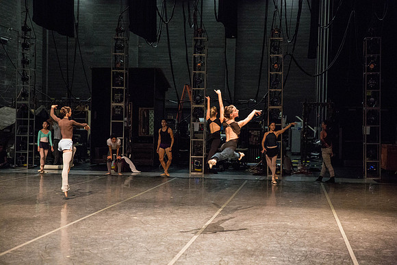 20161022_MCB_Giselle_Company_Clase_Arsht9C7C0105