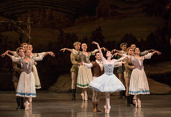 20161022_MCB_Giselle_Act1_2Cast_Tricia_Arsht_Arsht_73A6231