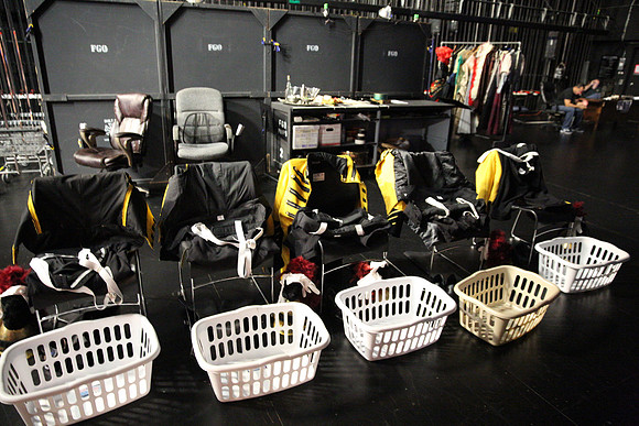 20151112_The_Barber_of_Seville_Backstage_IMG_0103