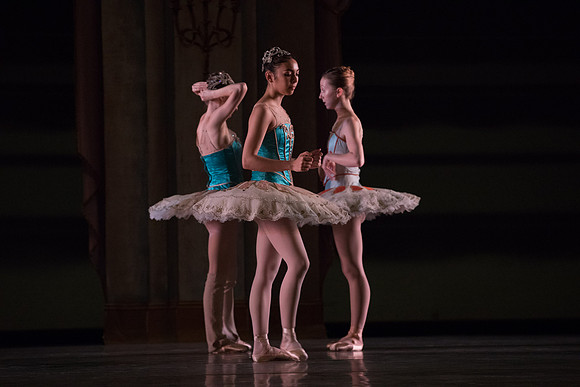 20180207_Theme_and_Variations_Backstage_73A0254