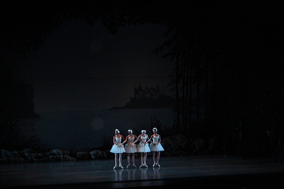 20151025_MCB_Swan_Lake_2Cast_Arsht_IMG_0025