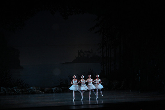 20151025_MCB_Swan_Lake_2Cast_Arsht_IMG_0057