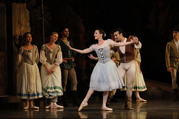 20161020_MCB_Giselle_2Cast_Act1_no Makeup_DRDA_Arsht_73A0023