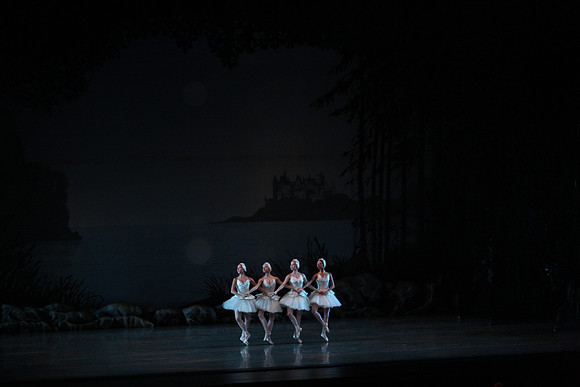 20151025_MCB_Swan_Lake_2Cast_Arsht_IMG_0006