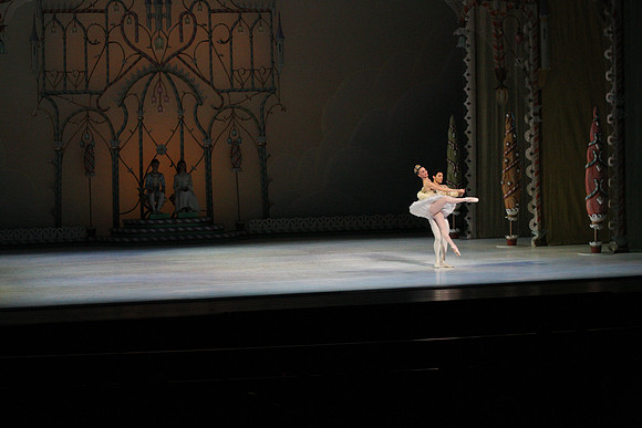 20141223_Nutcracker_ARTC_Pasdedeux_AL1B5723