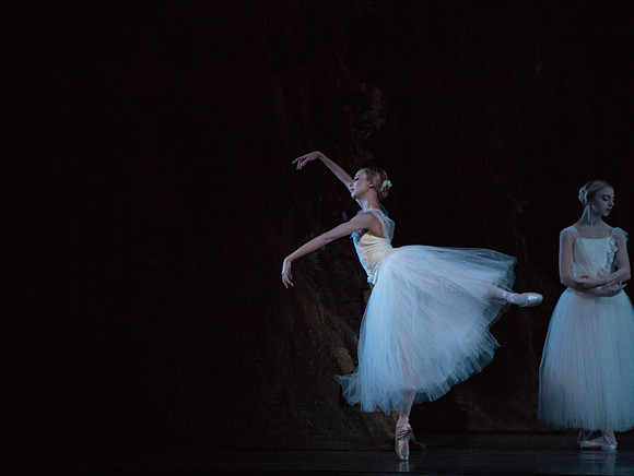 20161021_MCB_Giselle_Cast1_Act2__73A6380