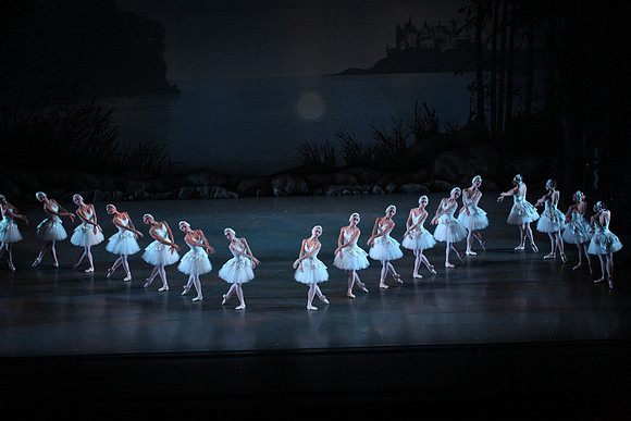 20151114_Swan_Lake_George_Balanchine_Kravis_IMG_6557