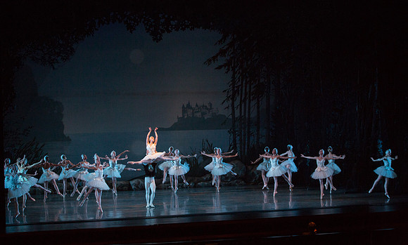20151025_MCB_Swan_Lake_2Cast_Arsht_IMG_9864
