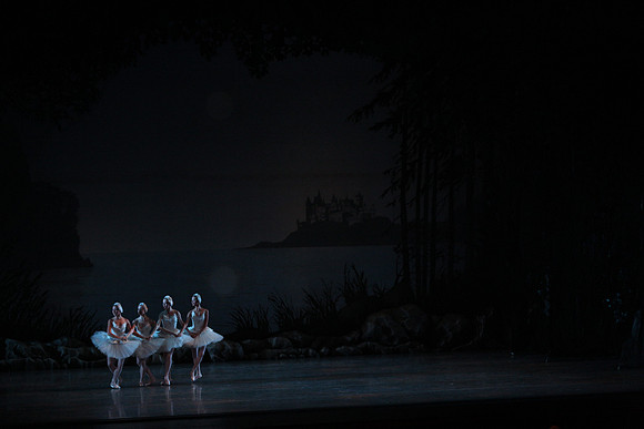 20151025_MCB_Swan_Lake_2Cast_Arsht_IMG_0082
