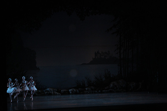 20151025_MCB_Swan_Lake_2Cast_Arsht_IMG_0085