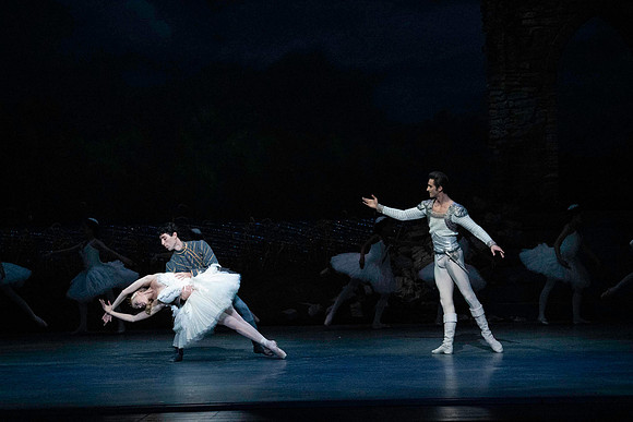 20240417_Swan_Lake_Act 4_2_Cast_DSC3067.ARW