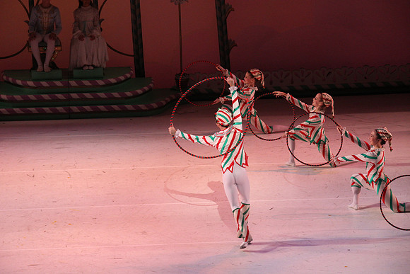 20141229_Nutcracker_WPB_Hoops_CG3P1360