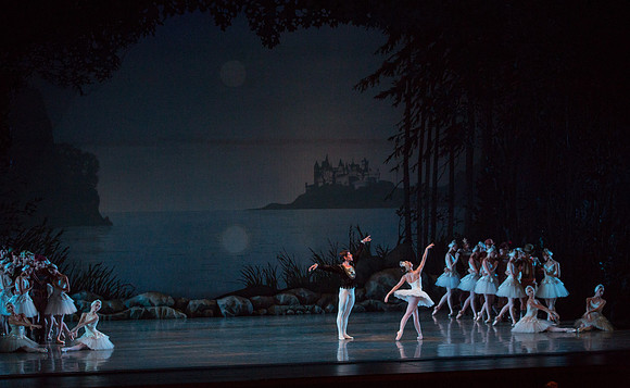 20151025_MCB_Swan_Lake_2Cast_Arsht_IMG_9358