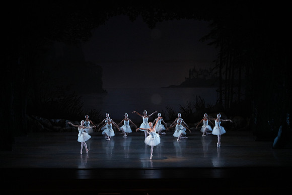 20151022_MCB_Swan_Lake_DR_Arsht__75A8203