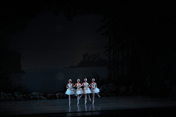 20151025_MCB_Swan_Lake_2Cast_Arsht_IMG_0049