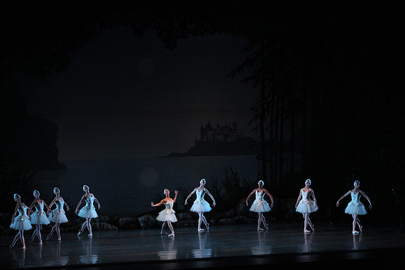 20151025_MCB_Swan_Lake_2Cast_Arsht_IMG_0123
