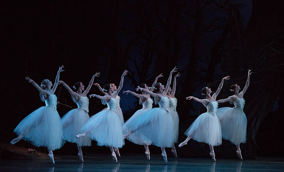 20161021_MCB_Giselle_Cast1_Act2__73A6449