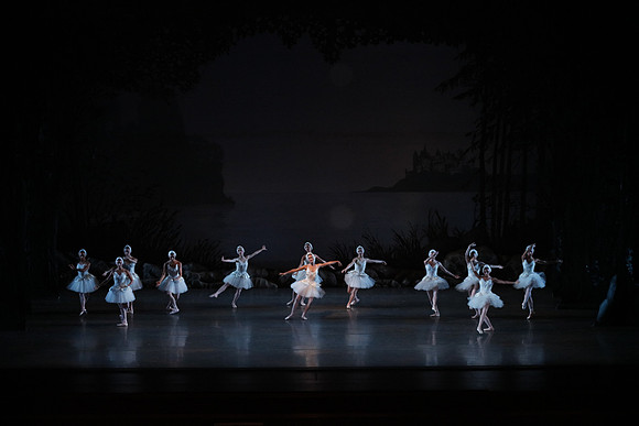 20151022_MCB_Swan_Lake_DR_Arsht__75A8109