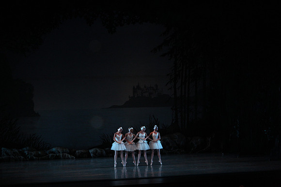 20151025_MCB_Swan_Lake_2Cast_Arsht_IMG_0035