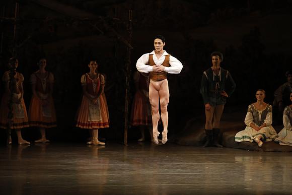 20161023_MCB_Giselle_Act1_3Cast_Jennifer_Laurent_Arsht__73A3170