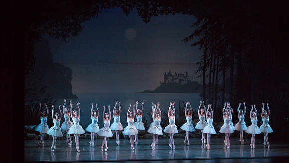 20151025_MCB_Swan_Lake_2Cast_Arsht_IMG_8046