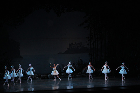 20151025_MCB_Swan_Lake_2Cast_Arsht_IMG_0127