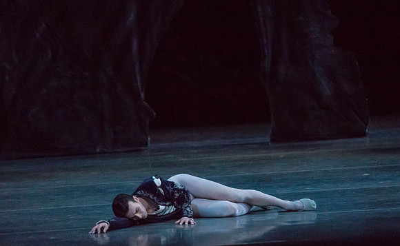 20161022_MCB_Giselle_Act2_2Cast_Tricia_Arsht_73A0318