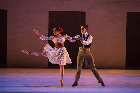 20150212_Carmen_Dress_Reh_9C7C2971